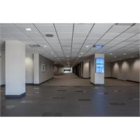 02 hall 5 lobby