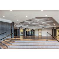 01 hall 6 lobby